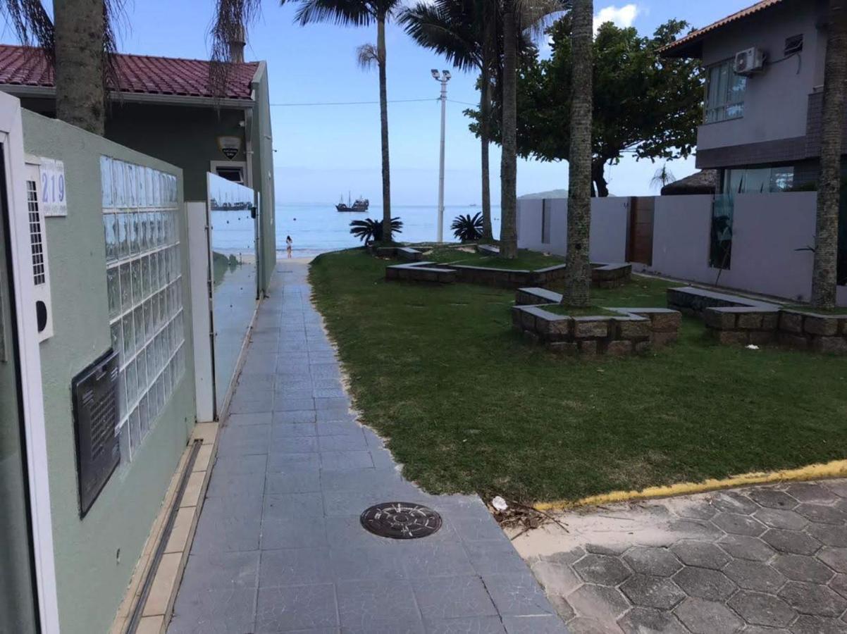 Casa Com 6 Suites E Piscina, A 160M Da Praia フロリアノポリス エクステリア 写真